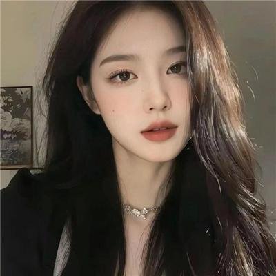 眼里余光都是你